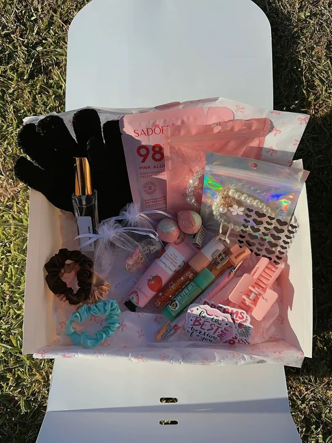 Luxury Self-Care Gift Box — Beauty Essentials & Accessories